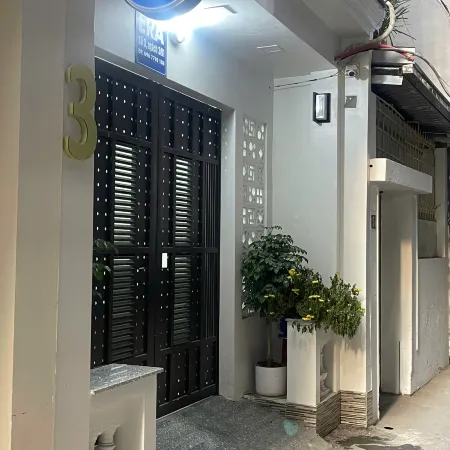 Era Apartment Duong Lang Отели рядом с достопримечательностью «Кау Гиай»