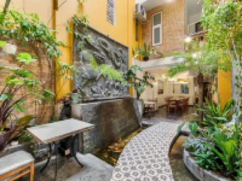 HALO BOUTIQUE BEN THANH HOTEL 濱城市場附近的飯店