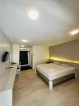 Kiatnakhon Hotel Hoteller i Nai Mueang