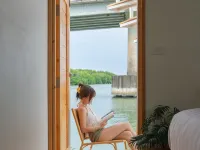 Capt.Juf Private WaterVilla Hotels near Wat Saranat Thammaram