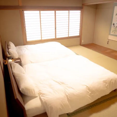 Zen Garden Kominka | Sleeps 8 | Parking | ITM Easy