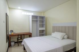 Eliyana Homestay & Kost