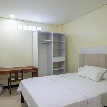 Eliyana Homestay & Kost