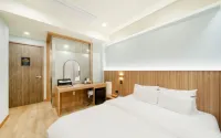 H Avenue Hotel Gwangju Hanam - Bãi đậu xe