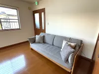 Dazaifu Tenmangu 5-min walk・Conv. store 1 min｜Quiet residential flat｜2-5 guests, free parking - Pysäköinti