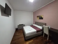 Venice Gateway Apartments - Pet friendly