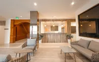 B2 Ubon Boutique & Budget Hotel