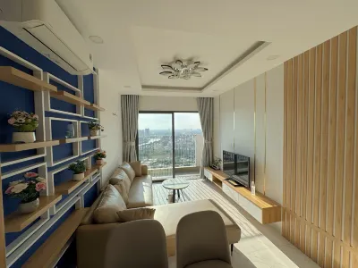 Golden Dusk Apartment Các khách sạn gần Tạp Hoá Hai Cải