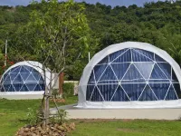 Trio Hillside Dome Resort