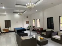 Meet Sunset Hostel Luang Prabang - Hostels
