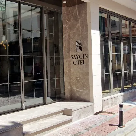 Saygın Hotel Beşiktaş Отели рядом с достопримечательностью «Долмабахче»