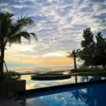 Deluxe Holiday Studio Suite  @ Timurbay w/ Seaview โรงแรมใน