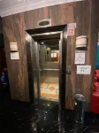 JADE HOTEL - parking