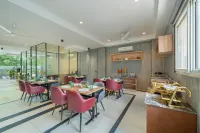 ไลม์ ทรี โรงแรม แอนด์ สเตย์ส เกรทเทอร์ นอยดา เนียร์บาย อินเดีย เอ็กซ์โป เซ็นเตอร์ แอนด์ มาร์ท - สัตว์เลี้ยง