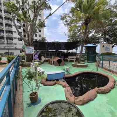 13pax Glory Executive Suite 3R3B, DOORSTEP BEACH, POOL, BBQ, WIFI, 50"TV Hotel Exterior