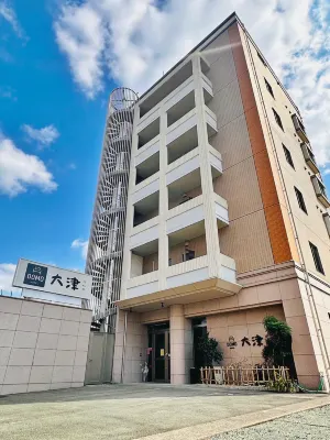 DOMO HOTEL OZU - parking