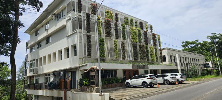 Vine and Canopy Các khách sạn ở Bataan