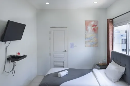 Me Hug Guesthouse and Hostel