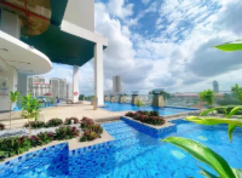 GYDEN STAYCATION #Straits Suites & Residences Hotel di 