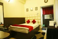 HOLIDEI INN Hotel di 
