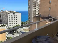 By the sea, calm studio with terrace, near Monaco. Hotels in Beausoleil