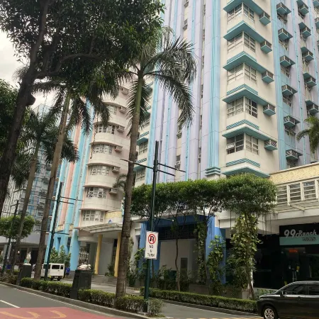 Alliyah Belle Condotel