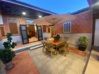 Ba Ba Guan Hai Ancient House B&B - Ocean View