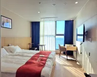 Ramada By Wyndham Ulleung - Parkplatz