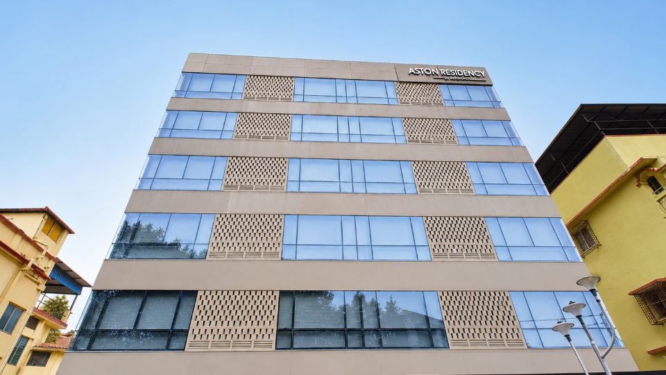 Hotel Aston Residency