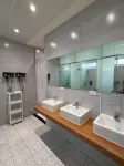 KM Hostel - 民泊
