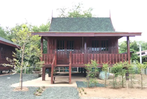 168 Thai Mountain Homestay - parkir
