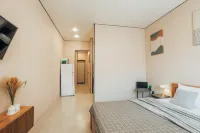 Apartment “Shokolad”: Remote Check‑in 24/7 - พร้อมระเบียง