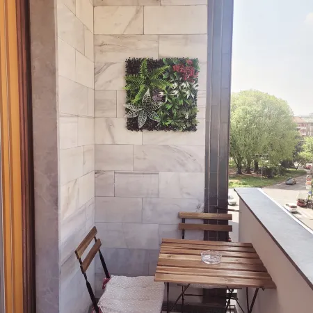 Welcoming flat near Prada 10 min from Duomo square