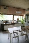 Golden Peach House - พร้อมอาหารเช้า