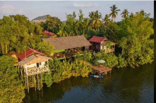 Green Mango Bungalows - Bãi đậu xe