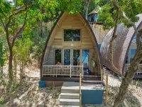 Lumbung Loft Villa w/ Balcony & Seaview in El Nido