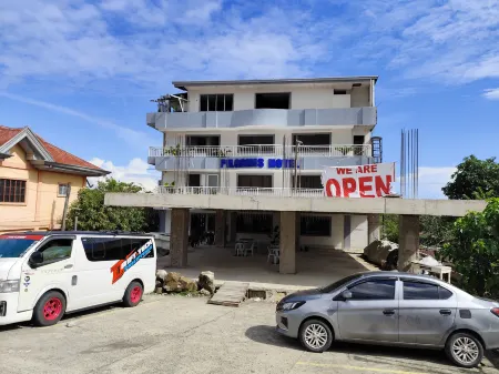 RedDoorz @ Pilgrims Hotel Отели рядом с достопримечательностью «Iglesia Ni Cristo»