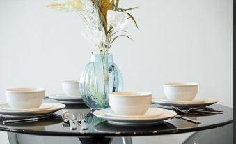 Elegant Art Deco Apartment World Class Building