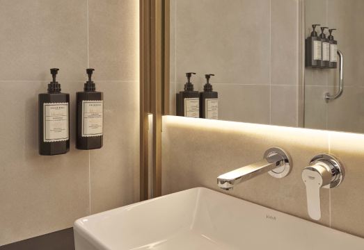 치라간 호텔 보스포루스의 해변 테라스