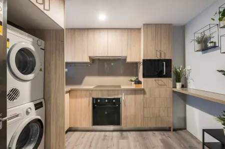 Surry Hills Stay – 1 Min Walk to Central Station Отели в г. Surry Hills