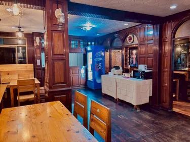 รูปภาพของThai teak Sathon Guest House