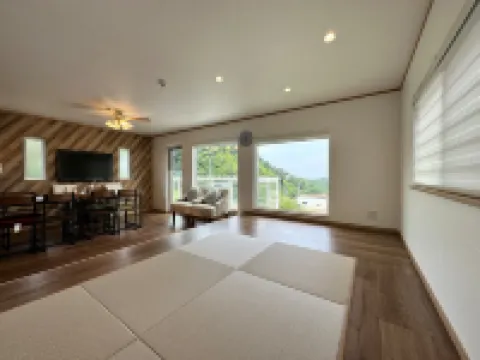 Nanki shirahama[F-69] Hotels in 