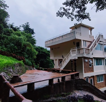 รูปภาพของBaanpaya pano