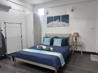 Riviera Cove - 1 bedroom apartment with living room & kitchen - 2-Star