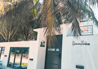 Oceana Surf Maldives โรงแรมใน