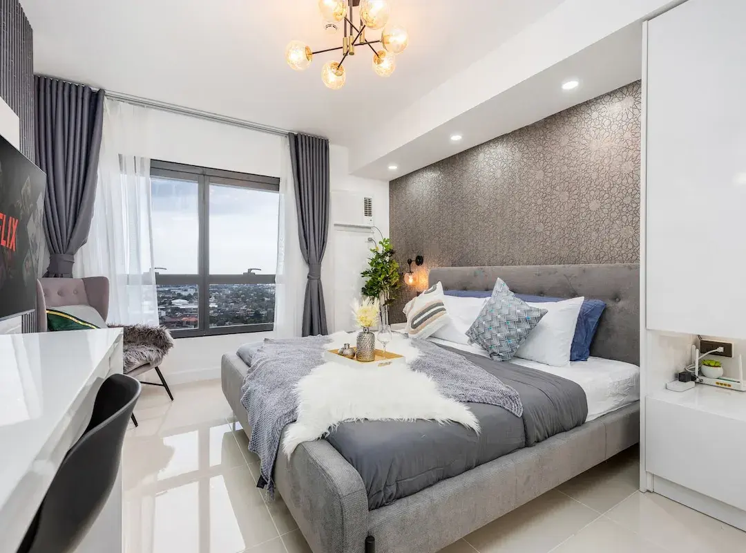 Layla By J&j | Back Of Sm Jmall | Mandaue - Cebu