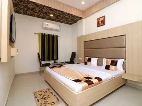 Hotel Gagan - Airport Shuttle