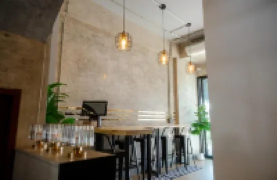 22 โฮสเทล