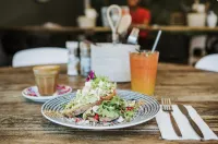 10 Hastings Street Motel - breakfast