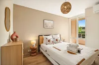 Modern apartment sea view-2BR-4P- Saint-Tropez